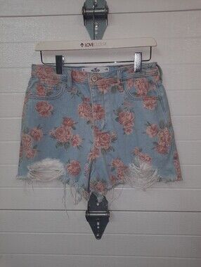 Nwt Hollister Light Blue Denim Shorts with Pink Rose Print